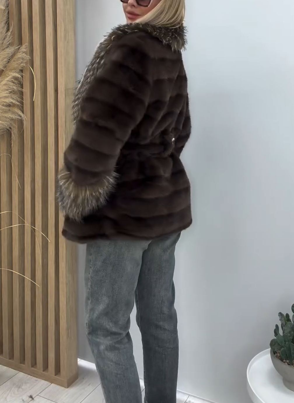 [Copy] Faux Fur Hooded Coat with Chevron Stitching