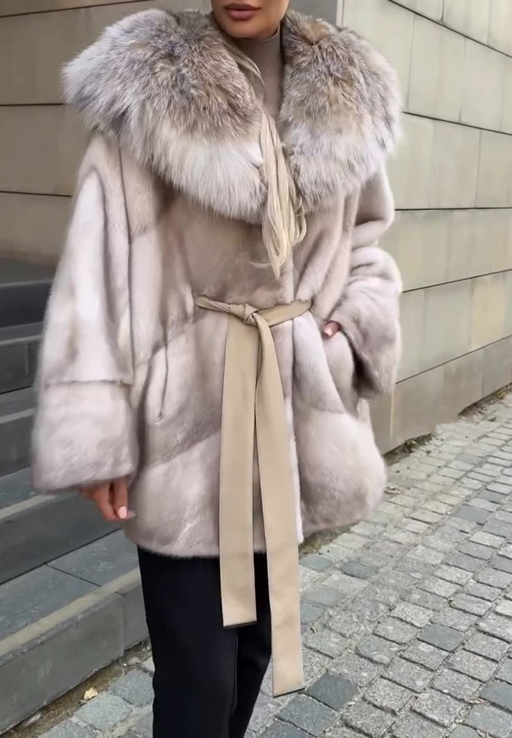 [Copy]Mixed-Pattern Faux Fur & Leather Hooded Jacket (Leopard + Color Block)