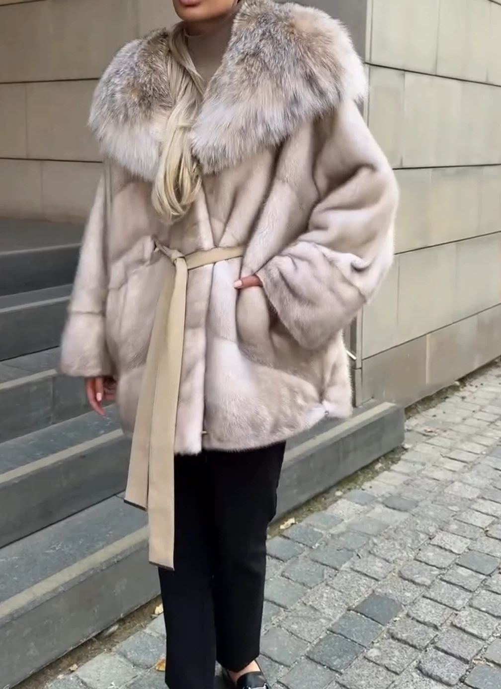 [Copy]Mixed-Pattern Faux Fur & Leather Hooded Jacket (Leopard + Color Block)