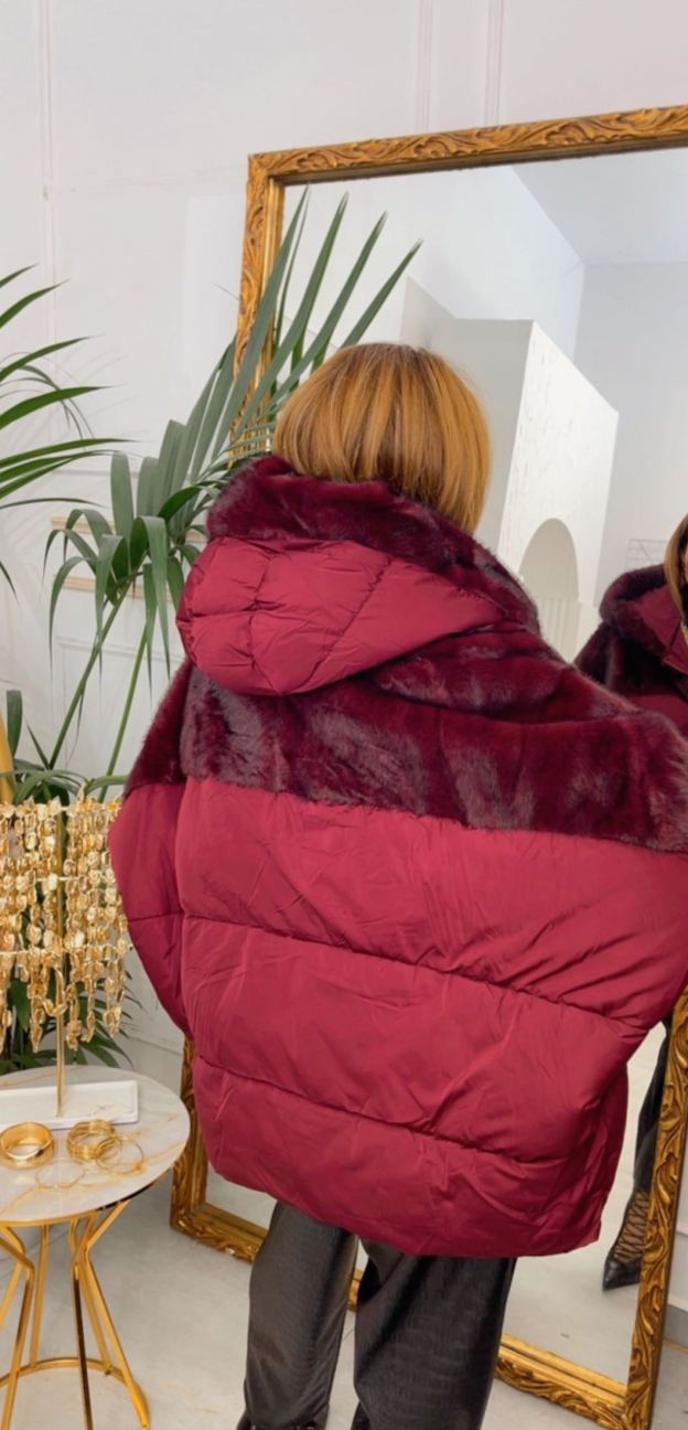[Copy]Faux fur hooded jacket with self-tie belt and ribbed details