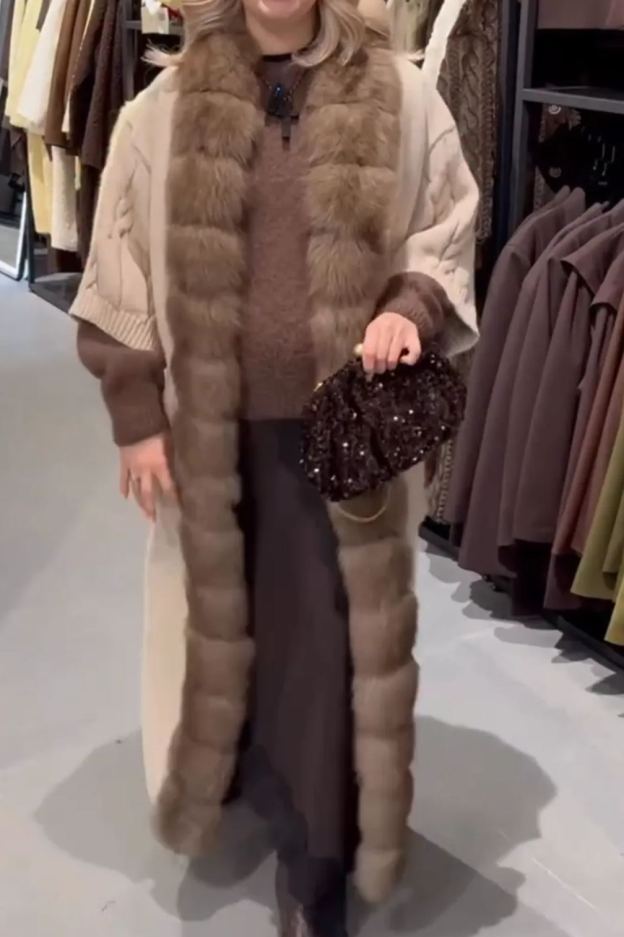 [Copy]Cow-Print Faux Fur Coat with Oversized Brown Fox Fur Collar