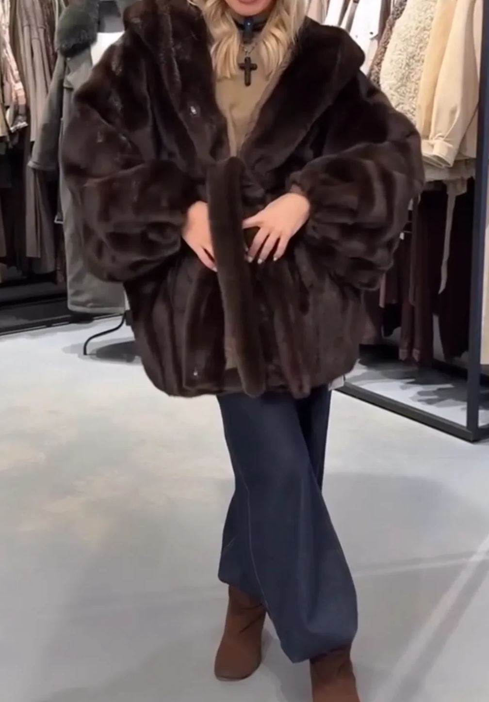 [Copy]White Faux Fur Longline Coat with Self-Tie Belt