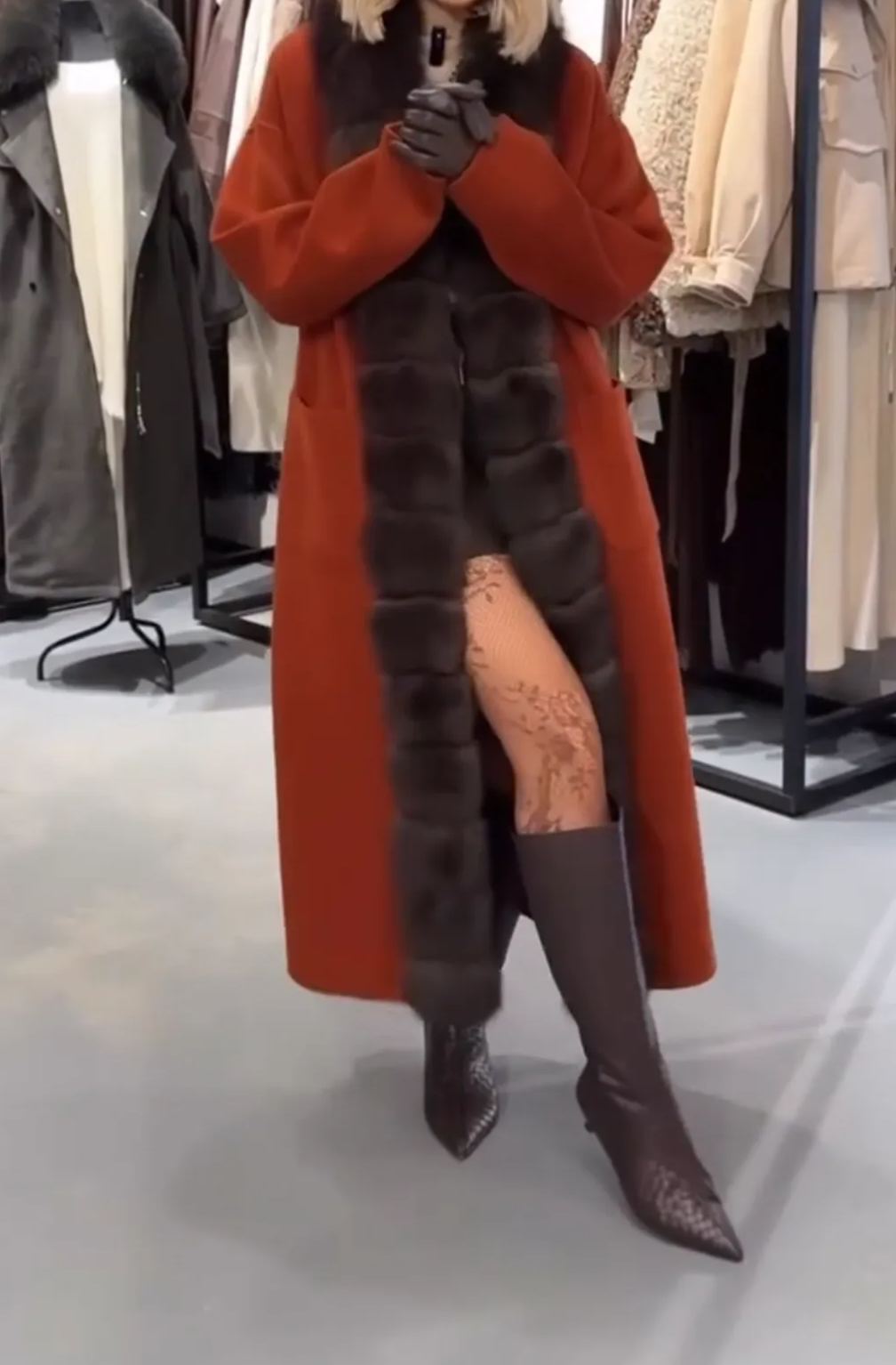 [Copy]Dark Brown Faux Fur Hooded Jacket (Oversized Silhouette)