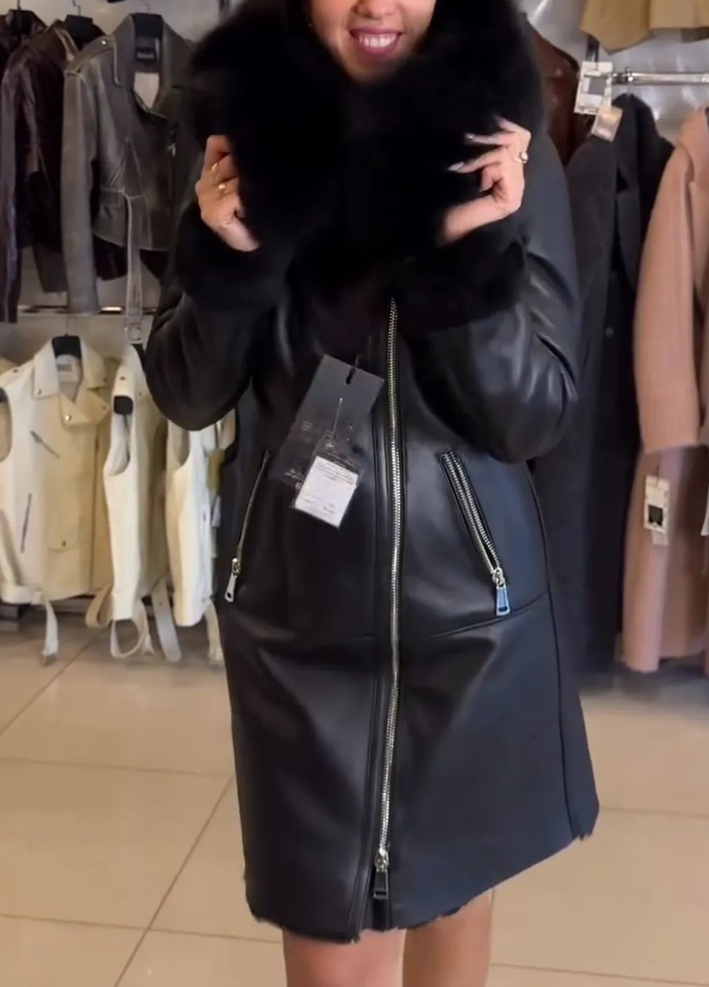 [Copy]Dark Gray Utility-Style Puffer Coat with Faux Fur Collar Trim
