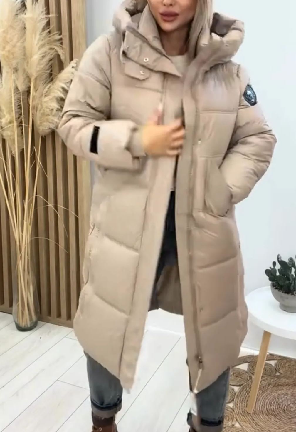 [Copy]Tan Faux Fur Longline Hooded Coat (Oversized Silhouette)