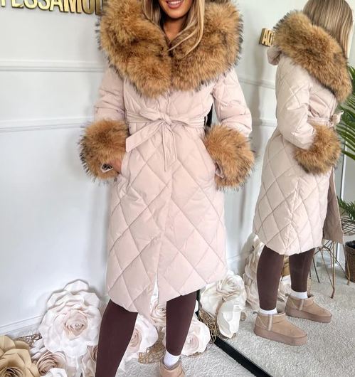 [Copy]Long down jacket with faux fur hood and adjustable cuffs