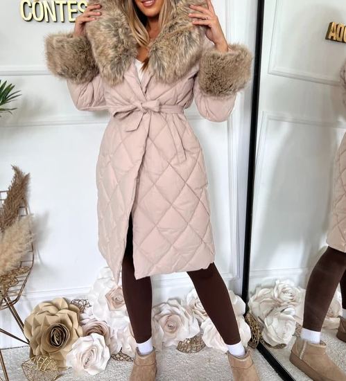 [Copy]Long down jacket with faux fur hood and adjustable cuffs
