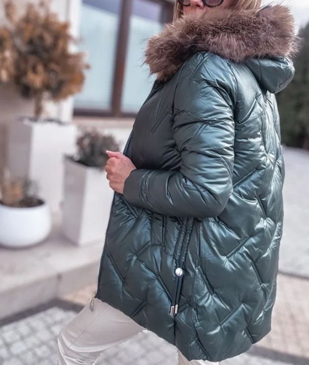 [Copy]Reversible Black Leather & Faux Fur Coat (Hooded Design + Contrast Pocket Trim)