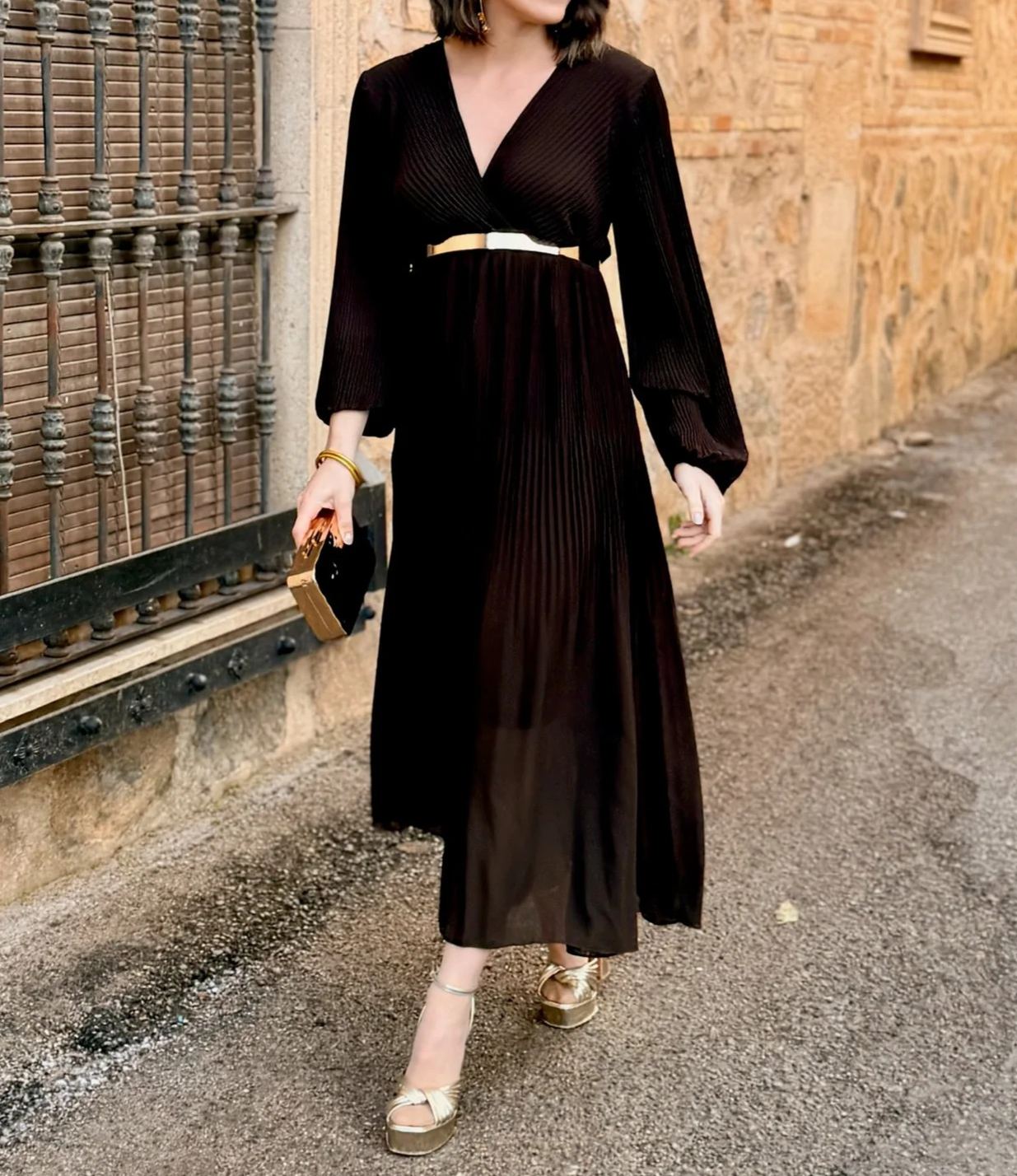 [Copy]Dusty Pink Midi Dress with Sheer Mesh Sleeves & Ruched Bodice