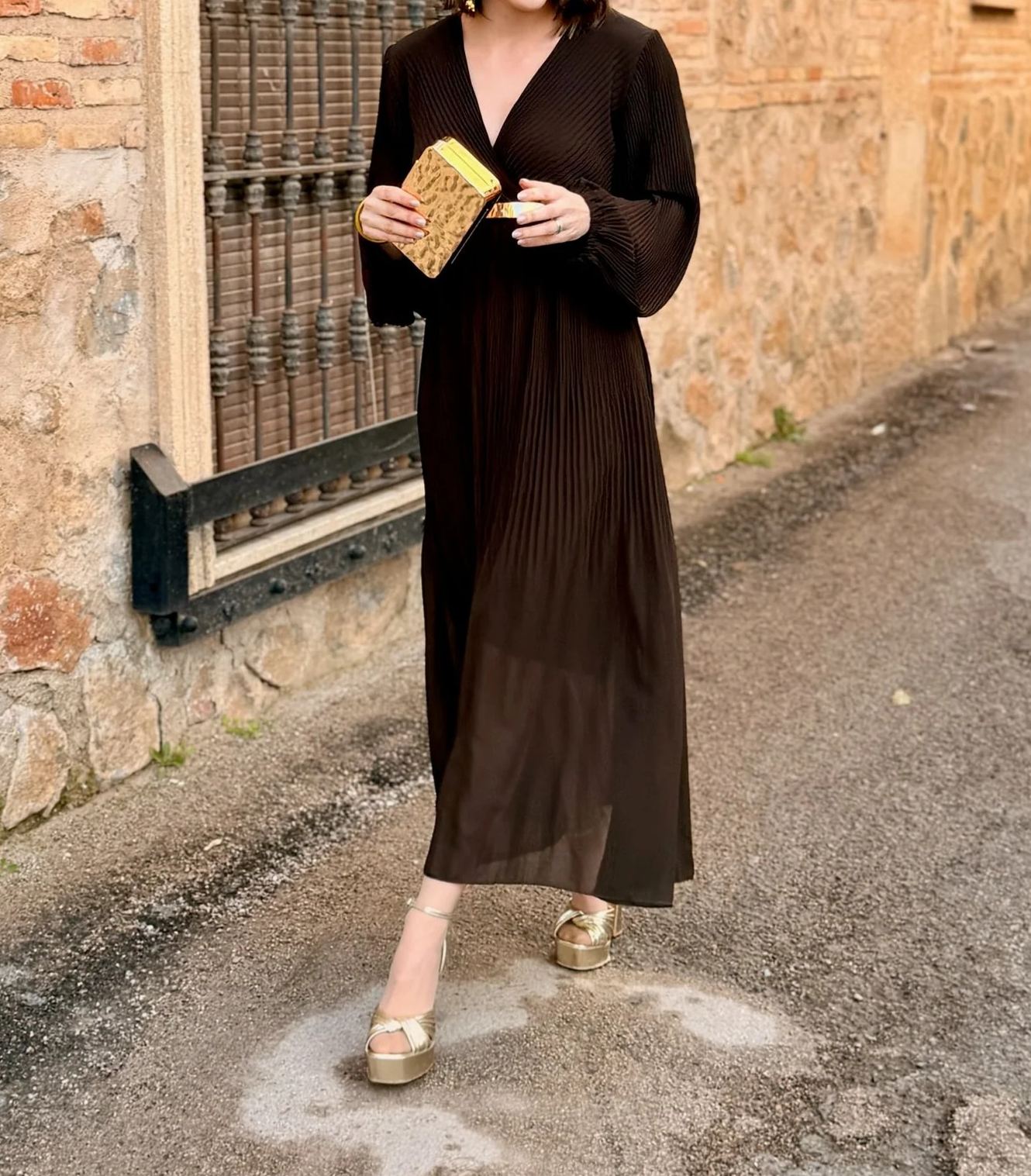 [Copy]Dusty Pink Midi Dress with Sheer Mesh Sleeves & Ruched Bodice