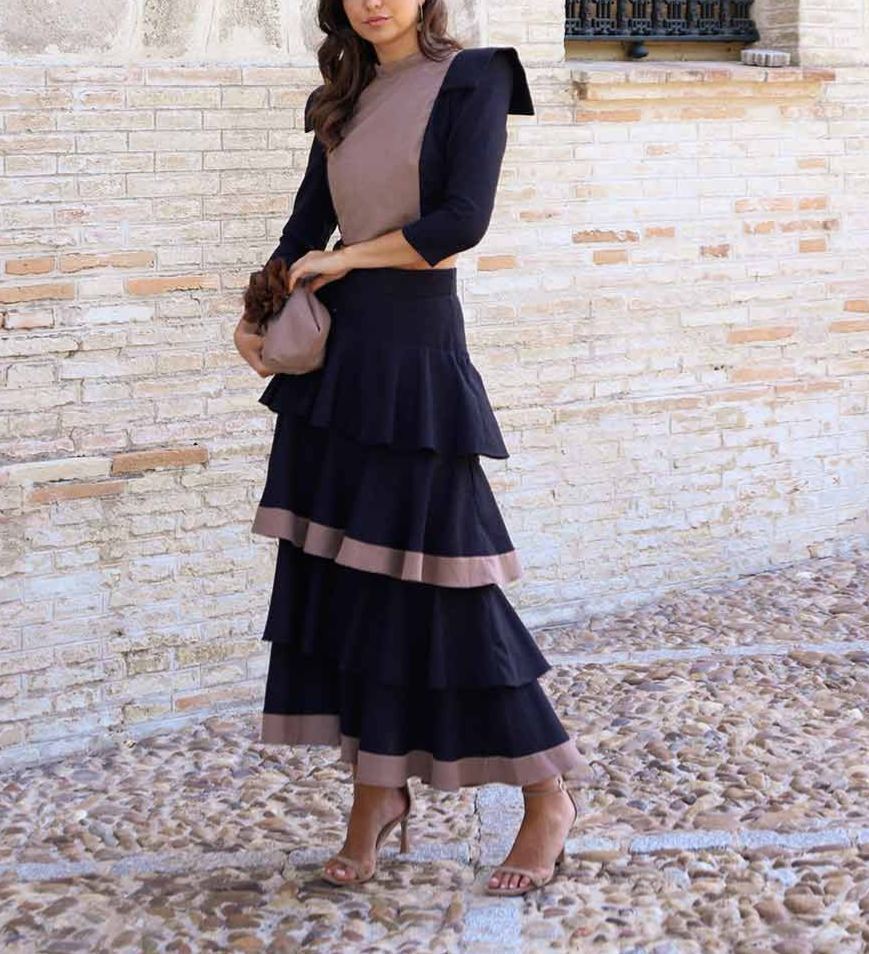 [Copy]Dusty Pink Textured Midi Dress with Feather Shoulder Detail & Front Slit