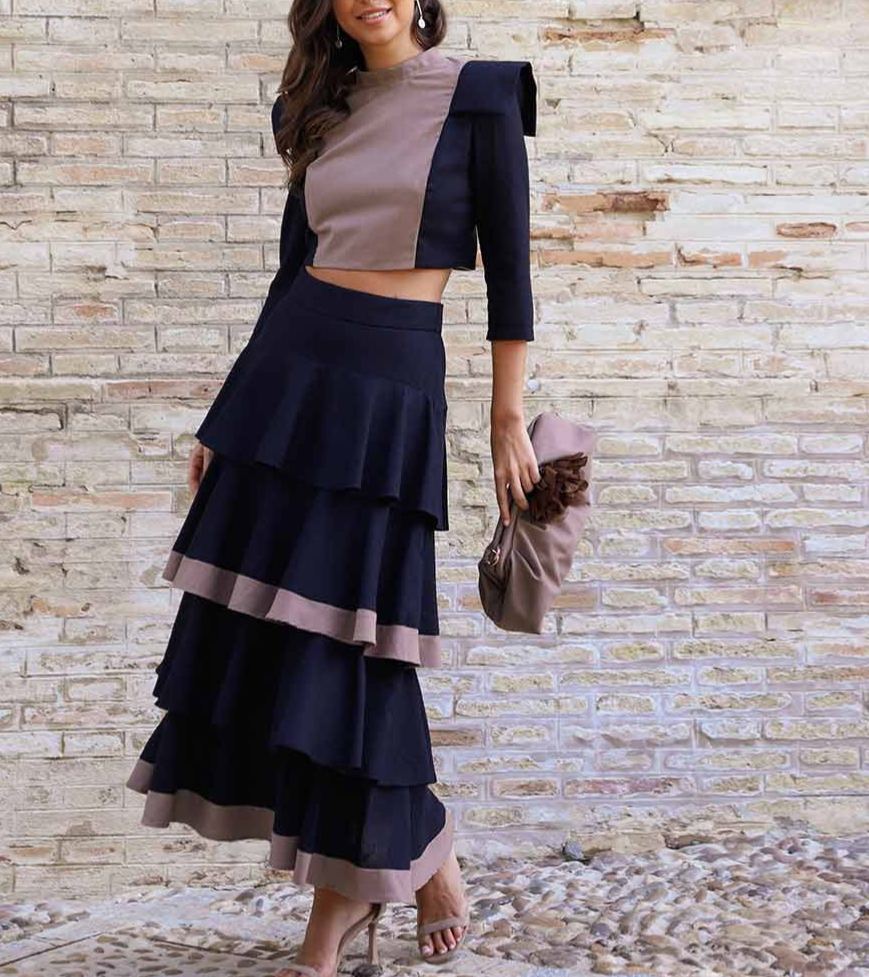 [Copy]Dusty Pink Textured Midi Dress with Feather Shoulder Detail & Front Slit