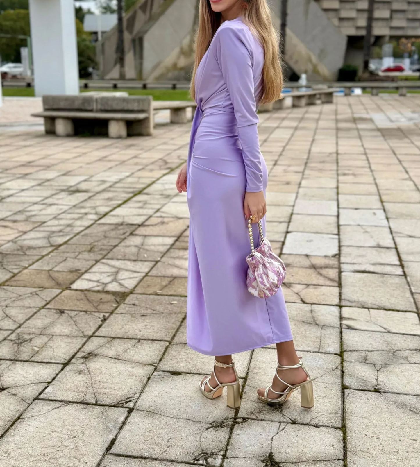 [Copy]Asymmetric Tiered Fringe Maxi Dress with Keyhole Neckline & 3/4 Sleeves