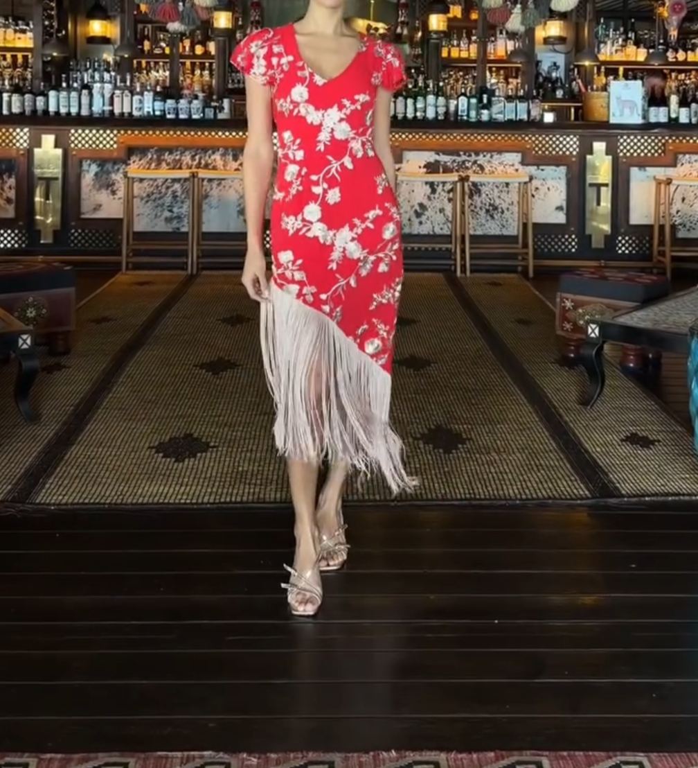 [Copy]Red & Turquoise Two-Piece Set with Ruffle Shoulder Crop Top & Floral Print Fringe Midi Skirt
