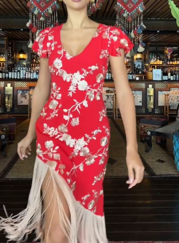[Copy]Red & Turquoise Two-Piece Set with Ruffle Shoulder Crop Top & Floral Print Fringe Midi Skirt