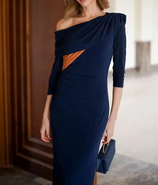 [Copy]Red V-Neck Midi Dress with Puffed Long Sleeves & Fitted Waist