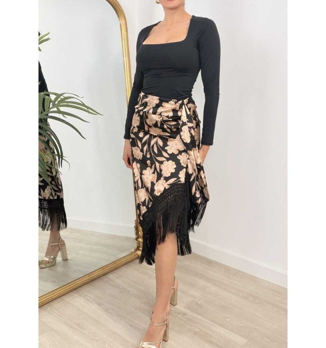 Elegant Black 2 Piece Outfit, Floral Fringe Wrap Midi Skirt Set for Women