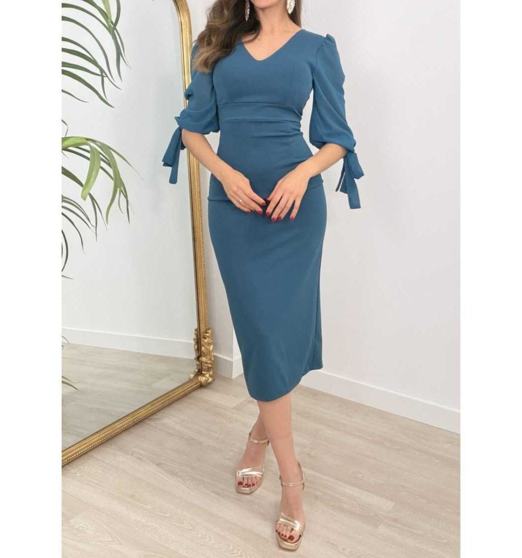 [Copy]Elegant Teal V-Neck Midi Dress, Ruched Formal Evening Gown with Metal Buckle