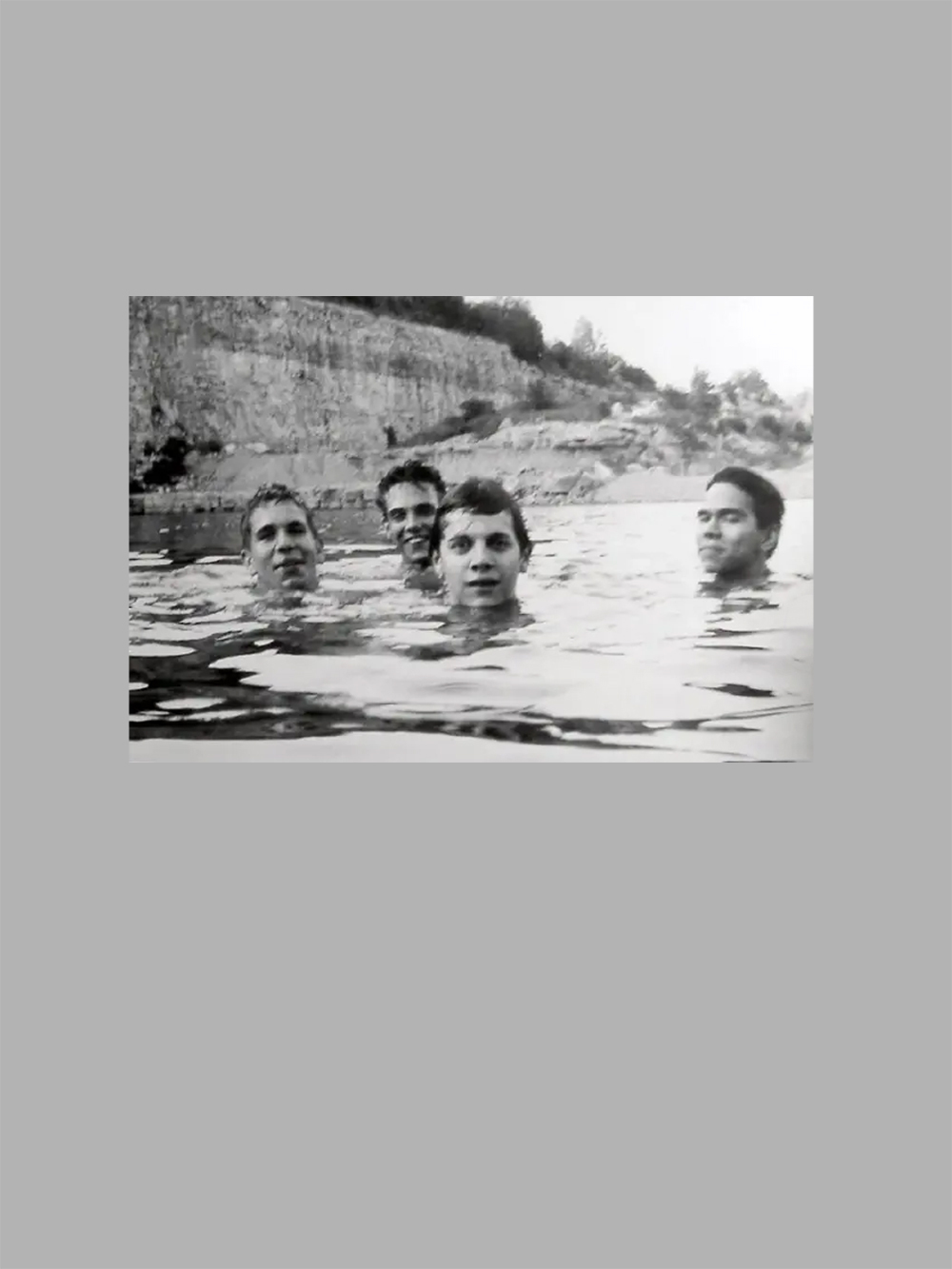 Floating in Time Washed Tshirt