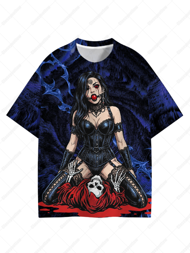 Red-eyed seductress Graphic T-shirt
