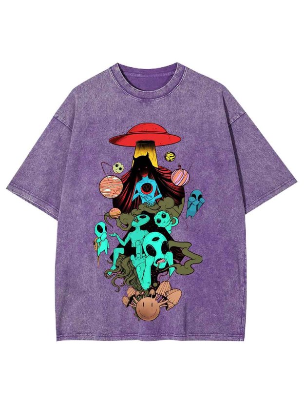 UFO and Alien Gathering Washed Tshirt