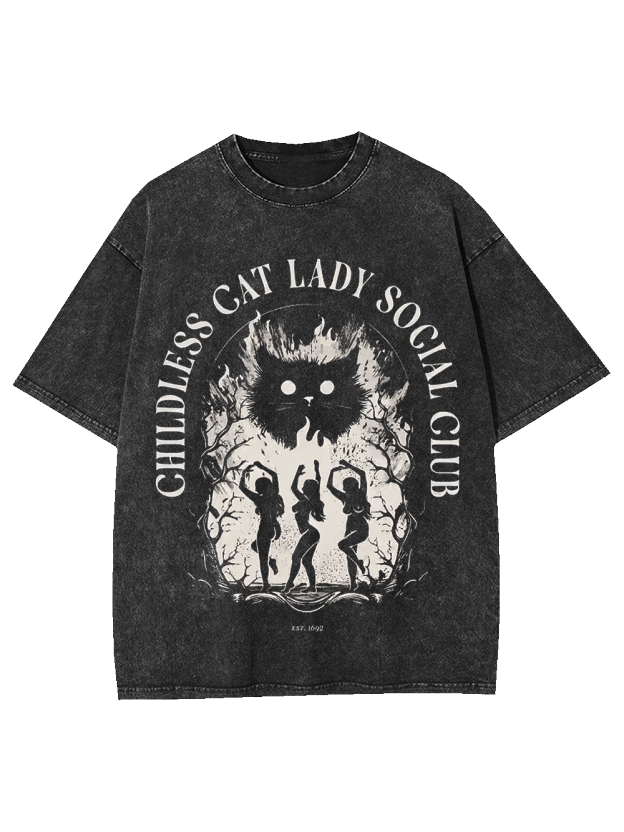 GUILLESS CAT LADY WASHED TSHIRT