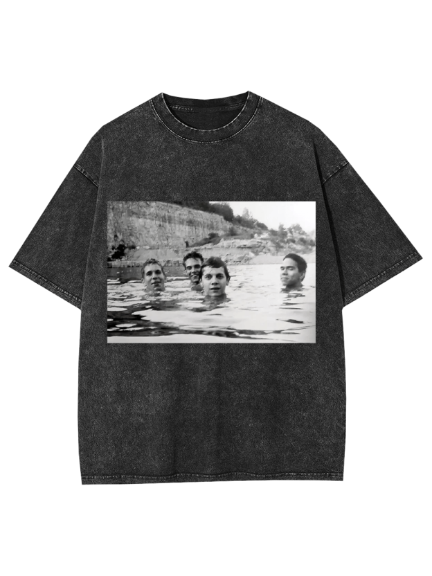 Floating in Time Washed Tshirt