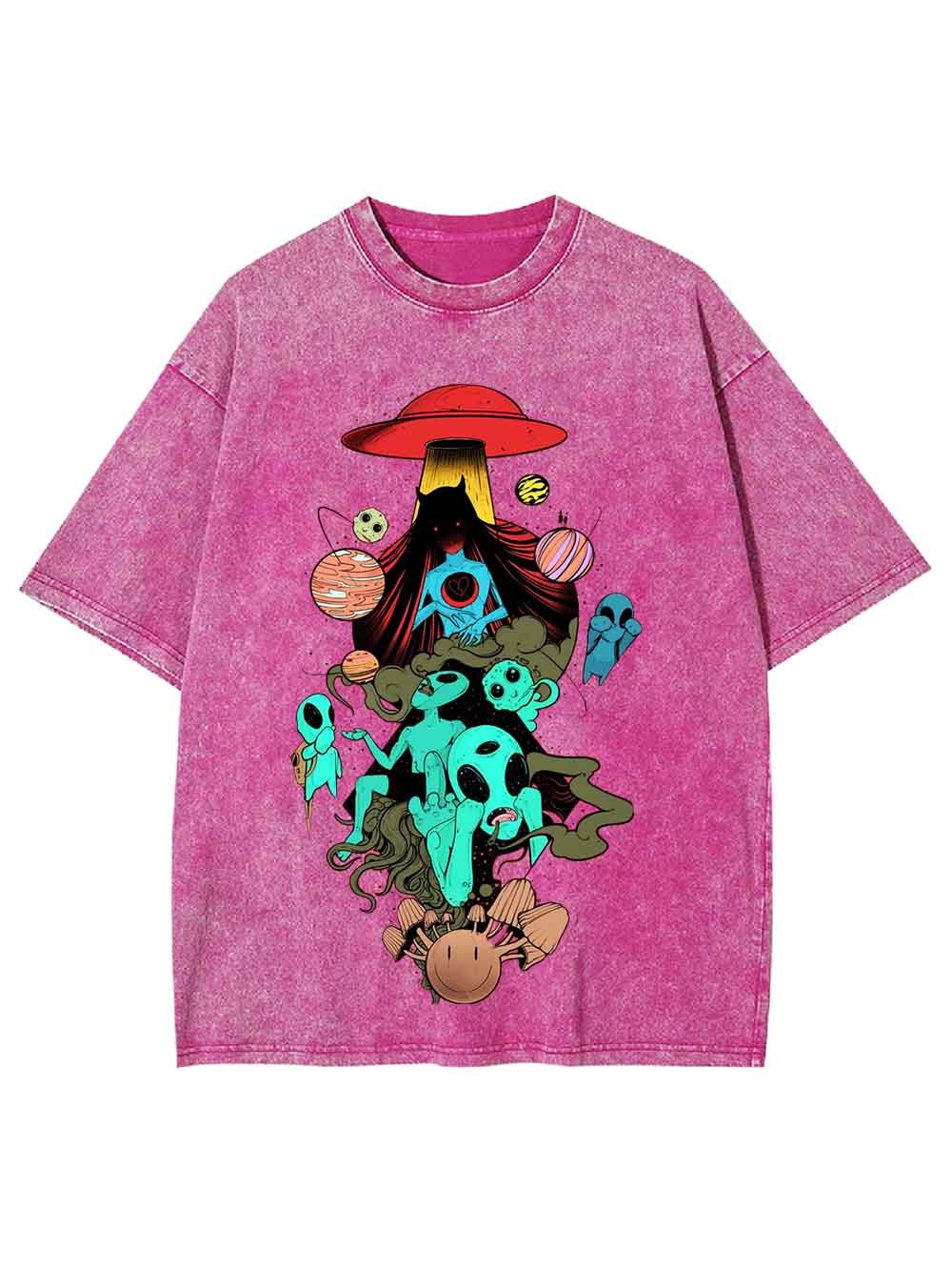 UFO and Alien Gathering Washed Tshirt