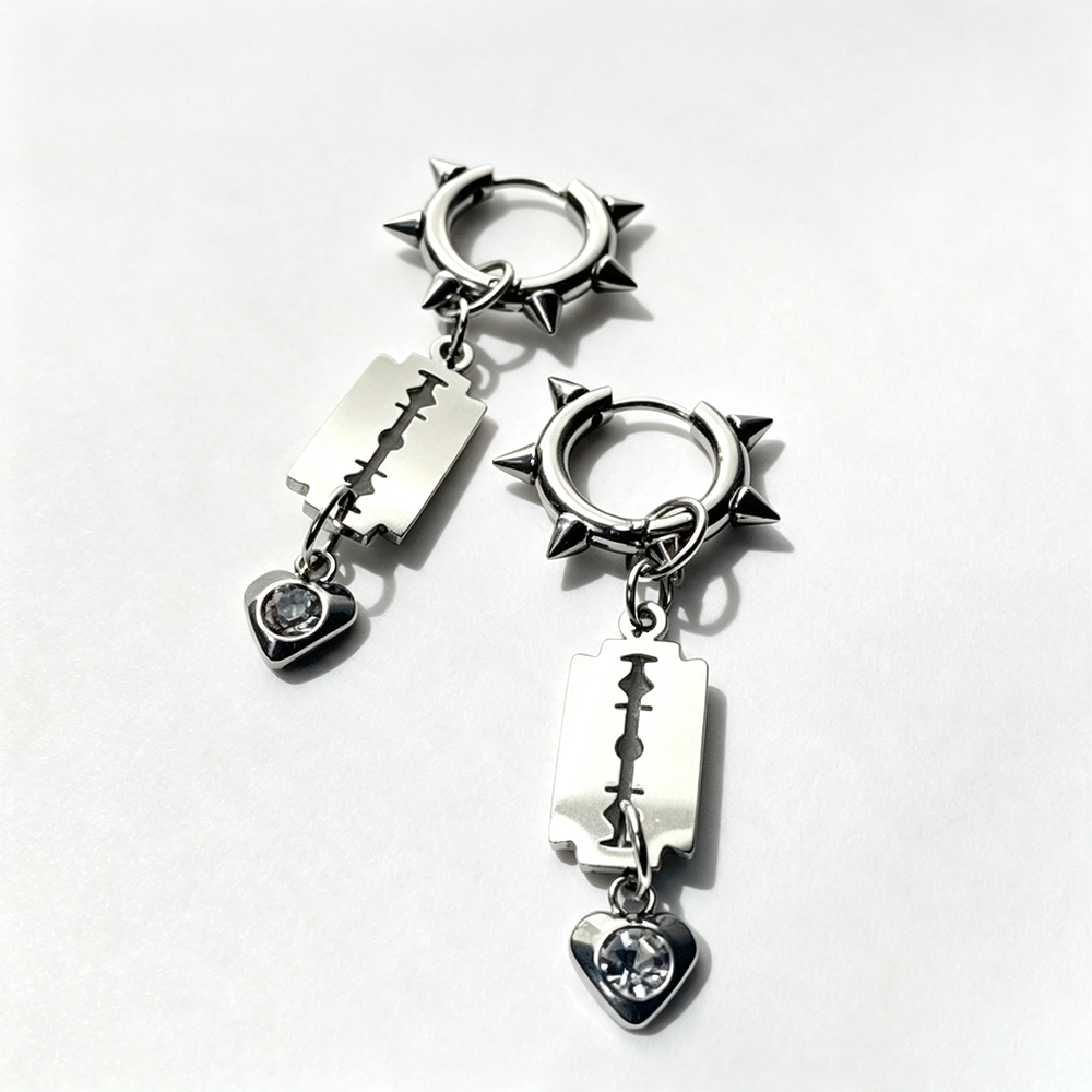 CLO BLADE EARRINGS