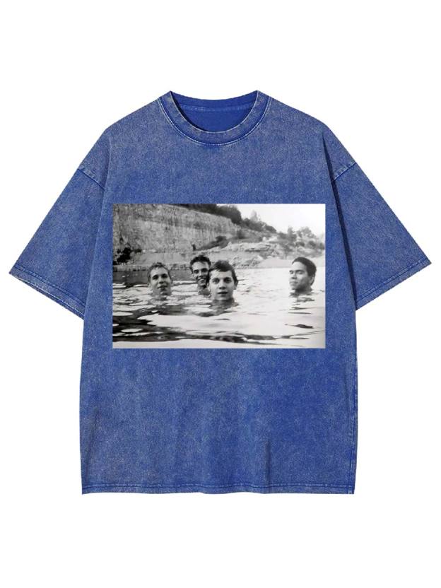 Floating in Time Washed Tshirt