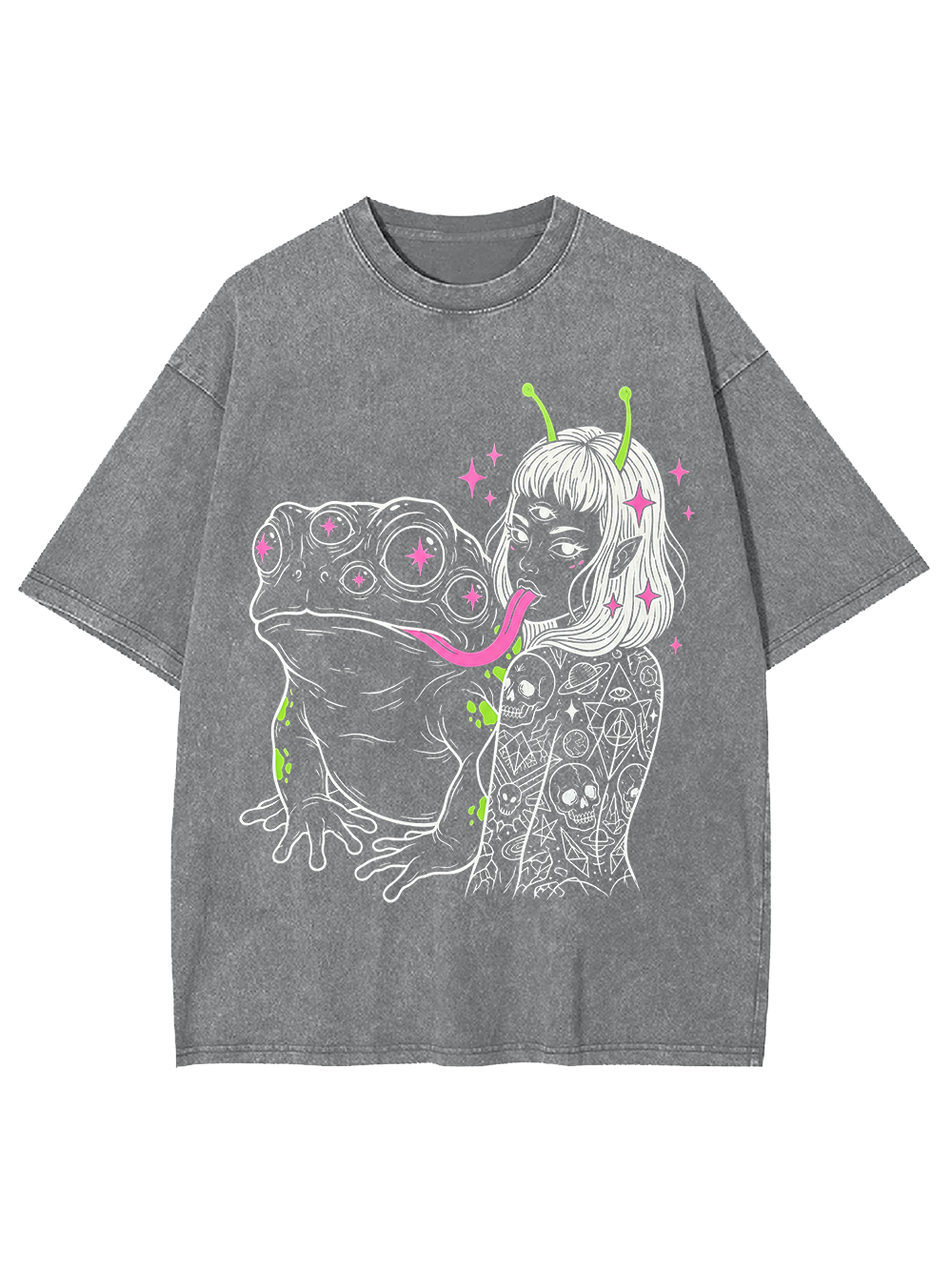ALIEN GIRL AND MUTANT FROG TONGUE WASHED TSHIRT