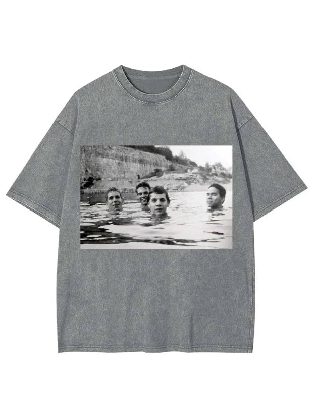 Floating in Time Washed Tshirt