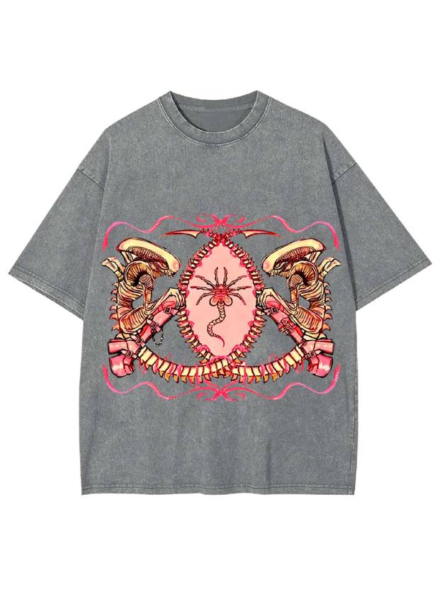 Alien Embrace Washed Tshirt