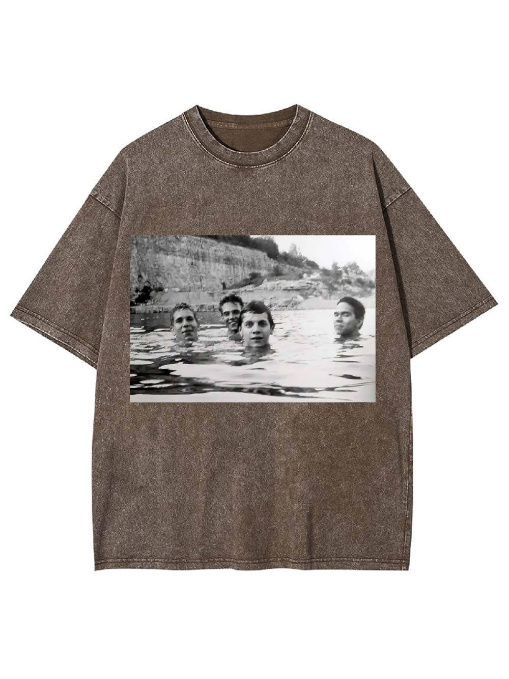 Floating in Time Washed Tshirt