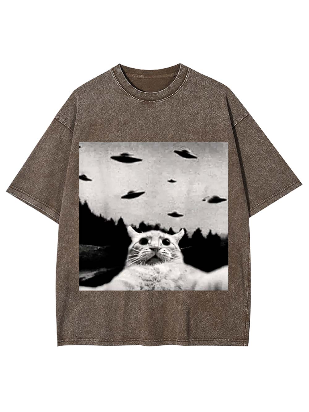 Cat Witnesses UFOs Washed Tshirt