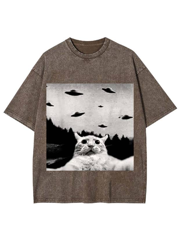 Cat Witnesses UFOs Washed Tshirt