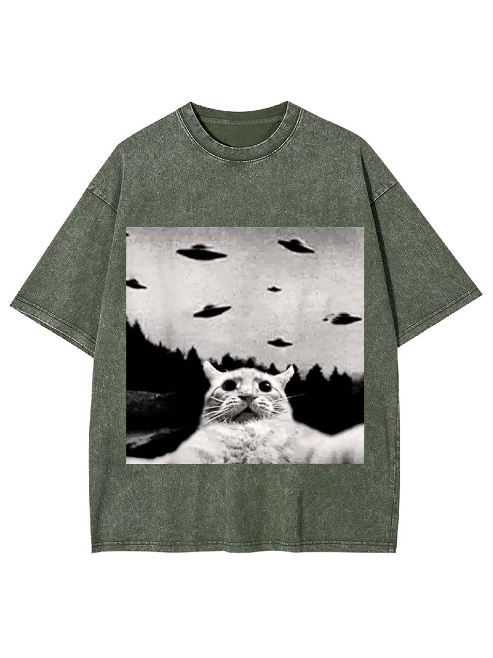 Cat Witnesses UFOs Washed Tshirt