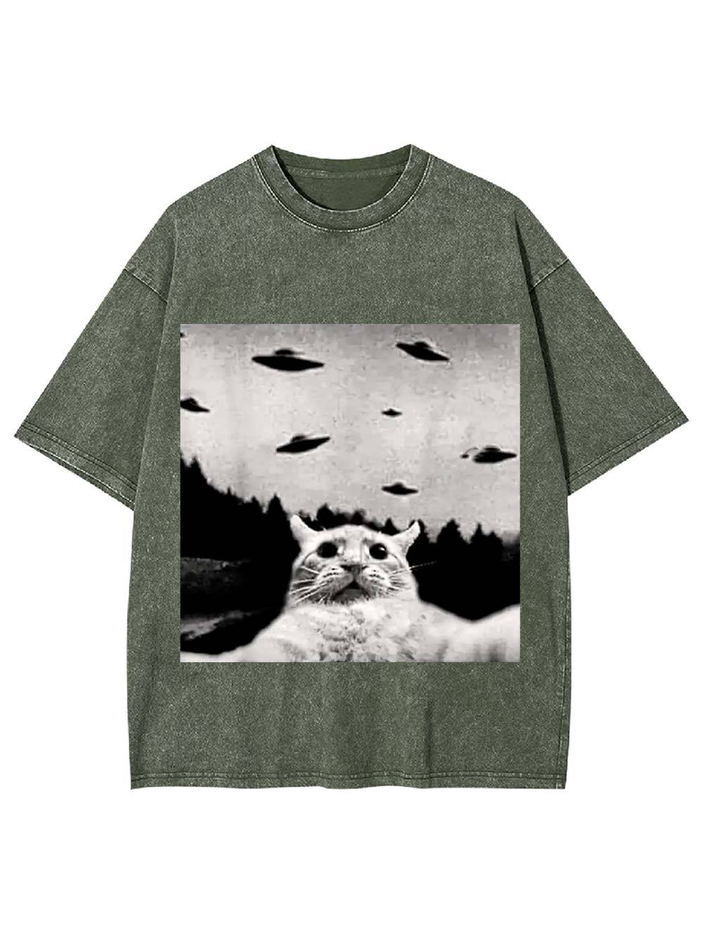 Cat Witnesses UFOs Washed Tshirt