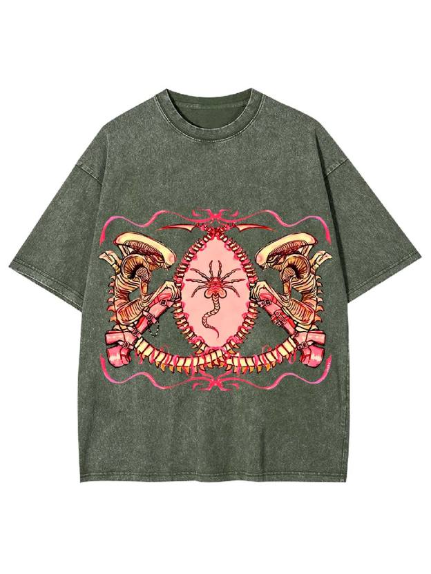 Alien Embrace Washed Tshirt
