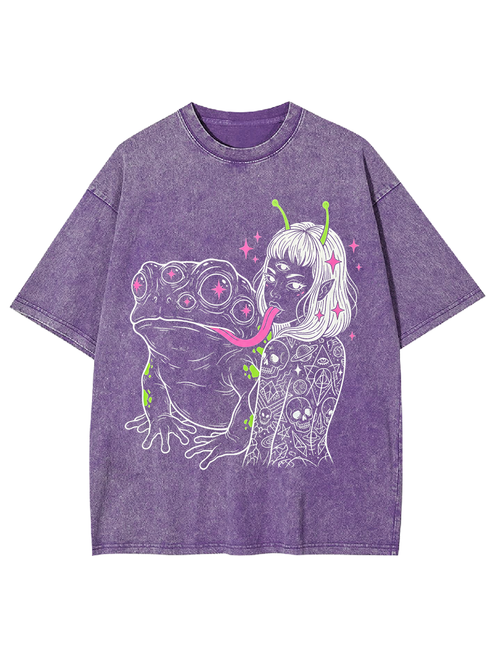 ALIEN GIRL AND MUTANT FROG TONGUE WASHED TSHIRT