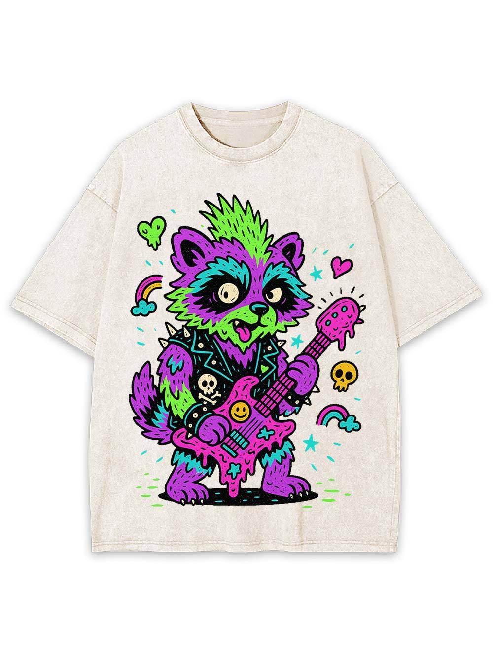 trippy raccoon Washed Tshirt
