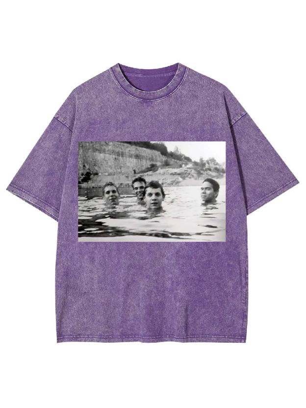 Floating in Time Washed Tshirt