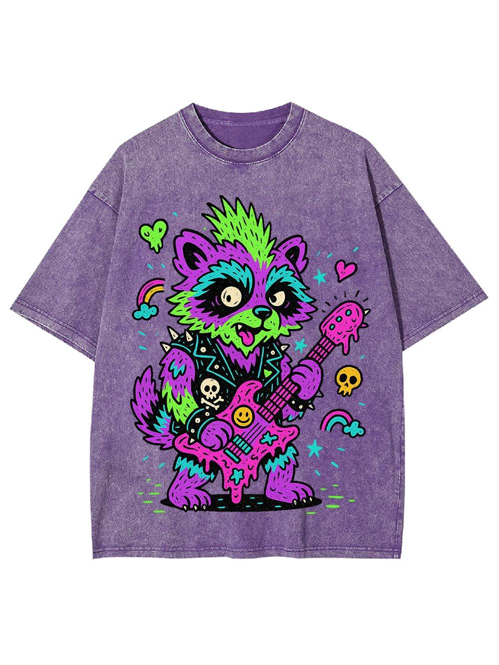 trippy raccoon Washed Tshirt