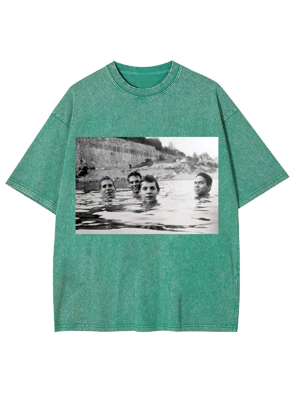 Floating in Time Washed Tshirt