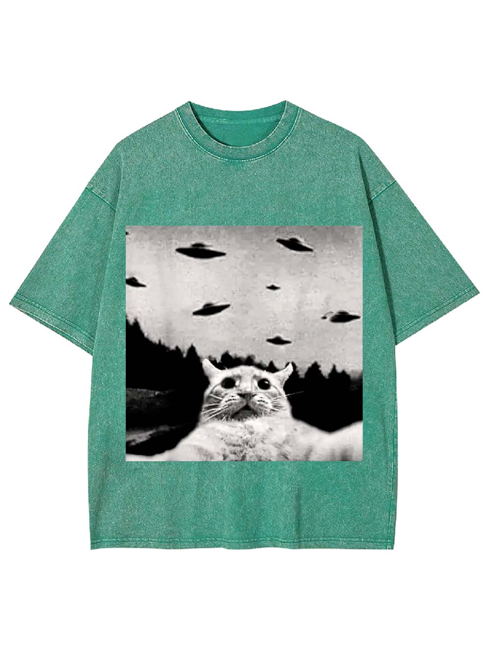 Cat Witnesses UFOs Washed Tshirt