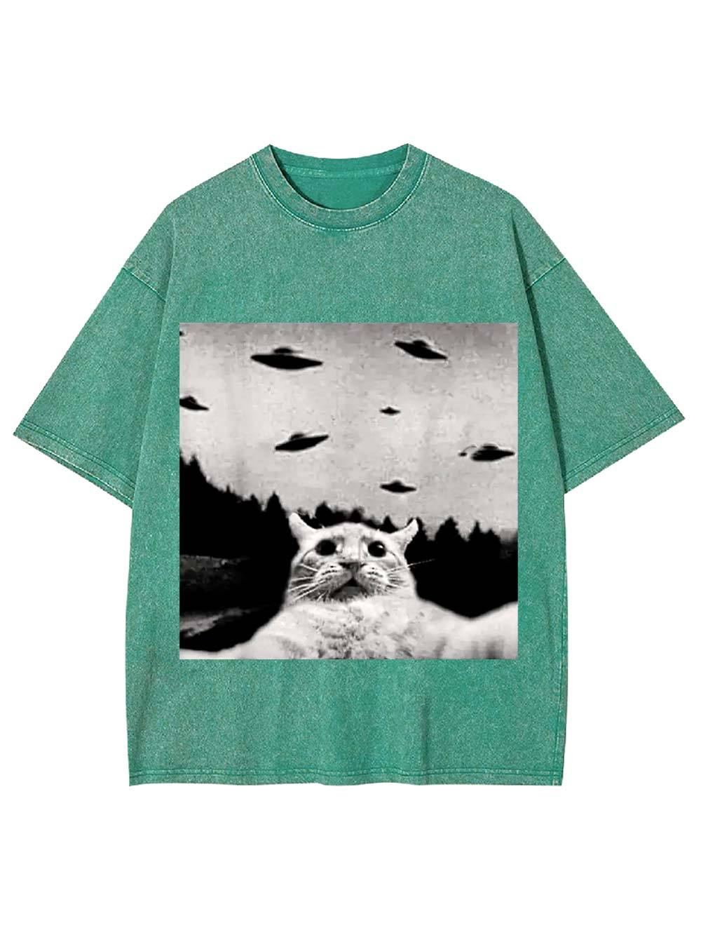 Cat Witnesses UFOs Washed Tshirt