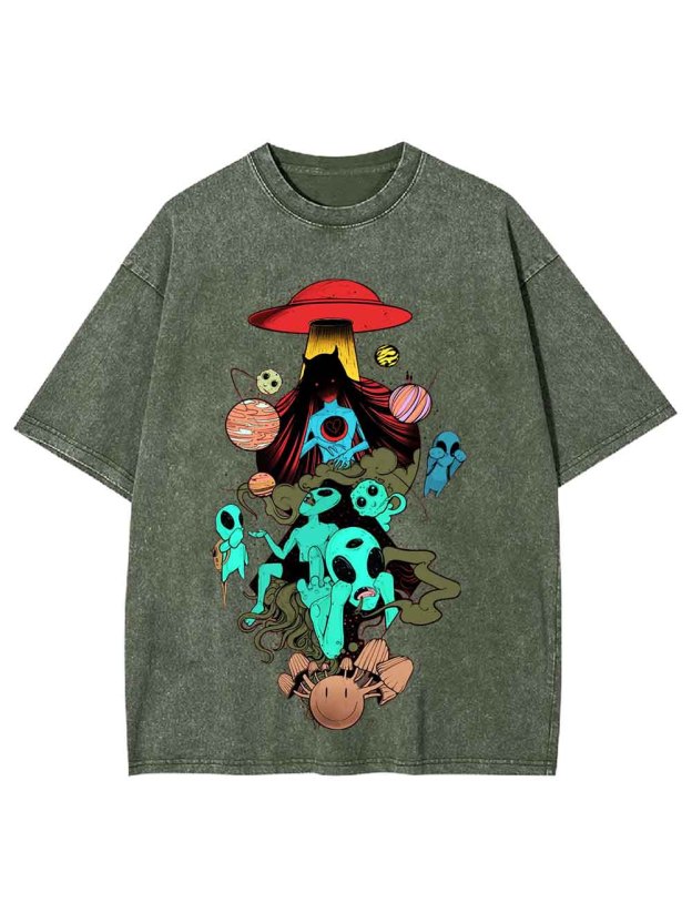 UFO and Alien Gathering Washed Tshirt