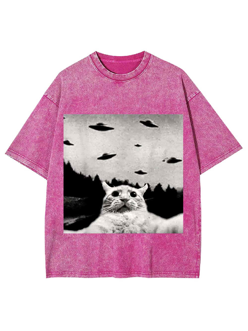 Cat Witnesses UFOs Washed Tshirt