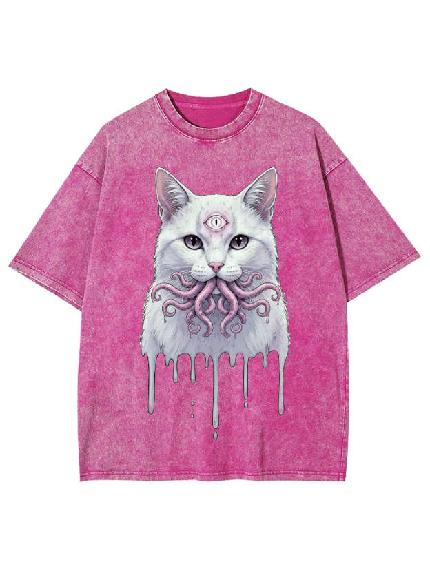 Octopus-Mouthed White Cat Washed Tshirt