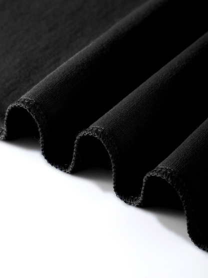 Neon Lips Deep Riot T-shirt Graphic Print Tee